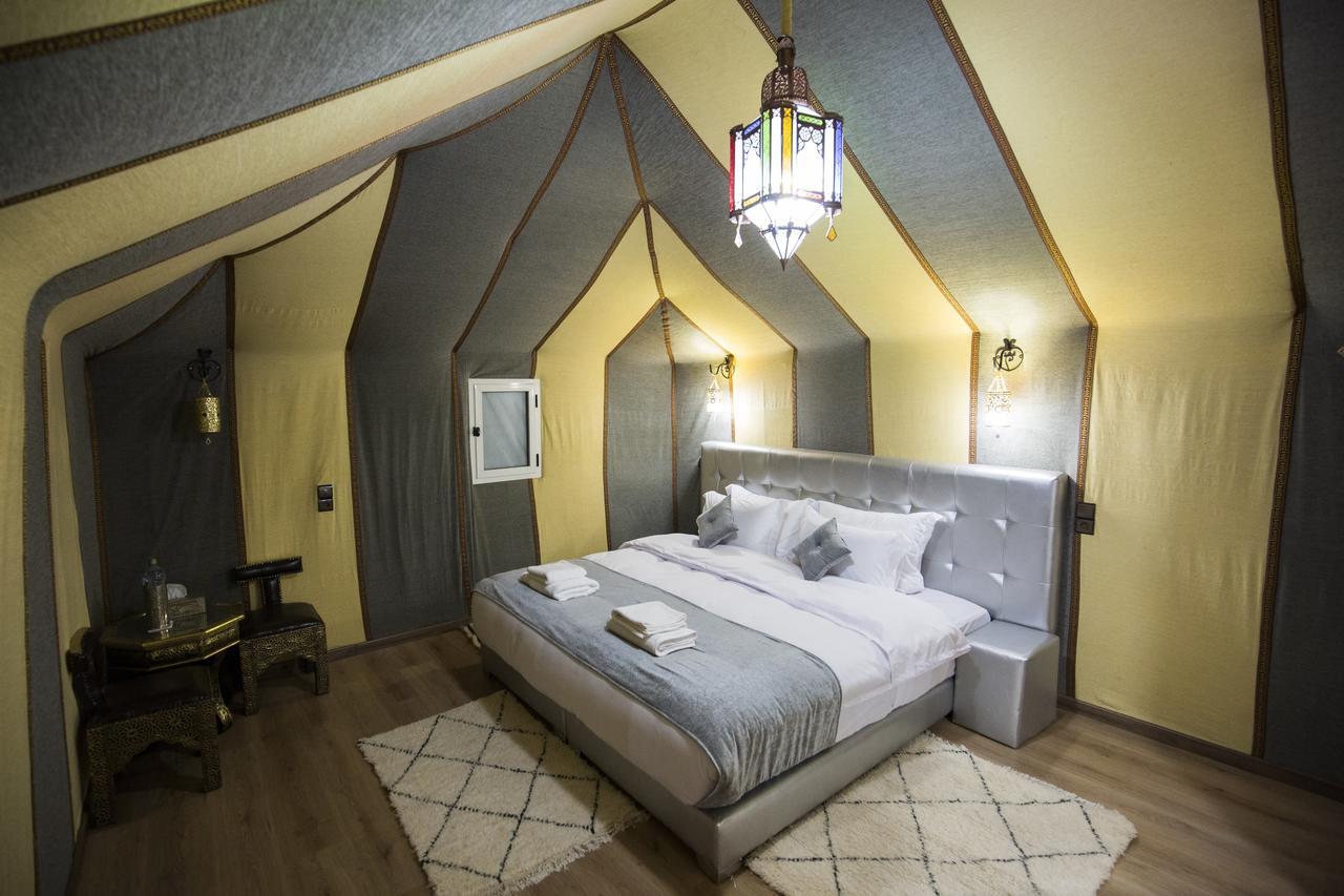 Hotel Sahara Sky Luxury Camp Merzouga Exterior foto