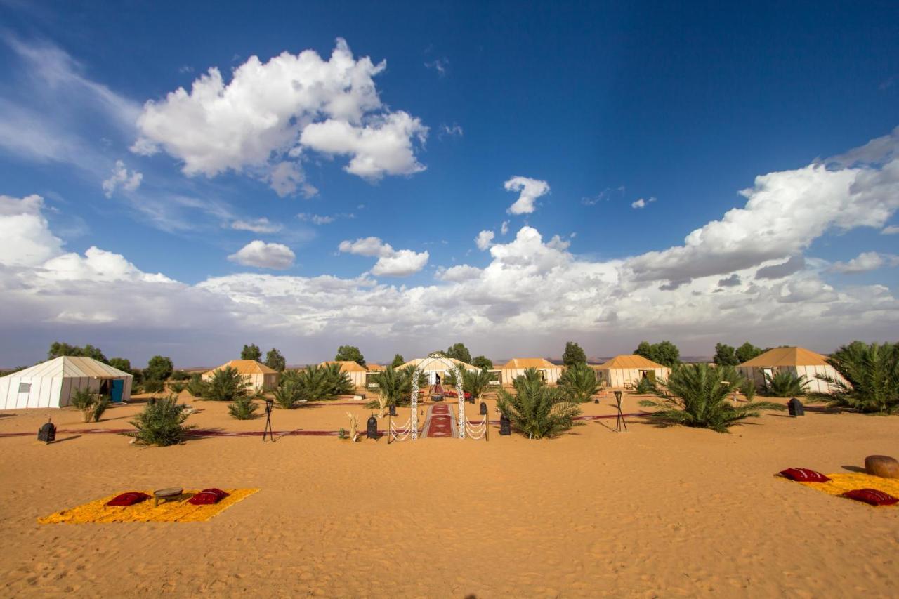 Hotel Sahara Sky Luxury Camp Merzouga Exterior foto